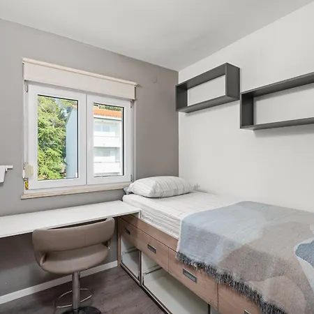 Noelle Apartment